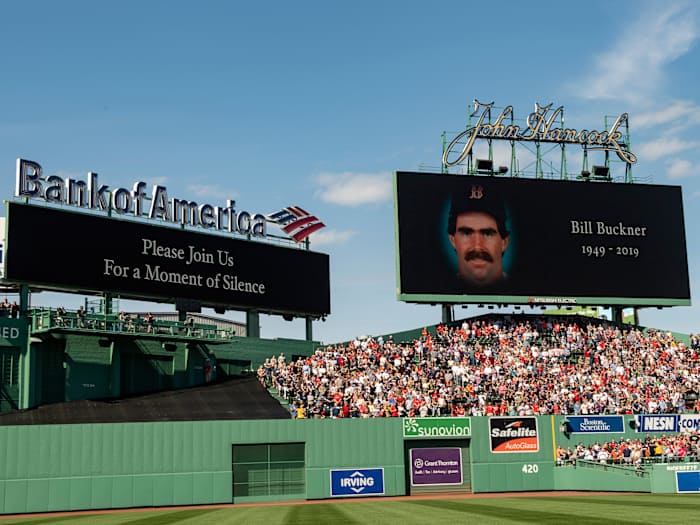 bill-buckner-fenway.jpg